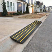 TheLAShop Rubber Curb Kerb Ramp for 3 inch Steep Driveways Image